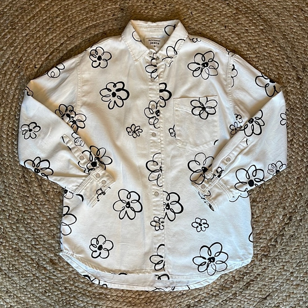 Perfect condition oversized Reformation button up